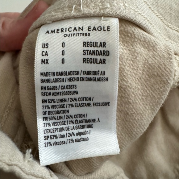 American Eagle Dreamy Drape Linen-Blend Baggy Wide-Leg Cargo Pants Size 0 - Picture 5 of 16